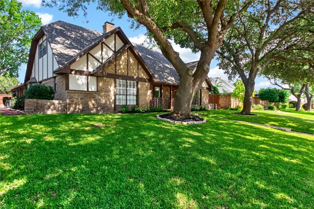 12708 Whispering Hills Drive, Dallas, TX 75243