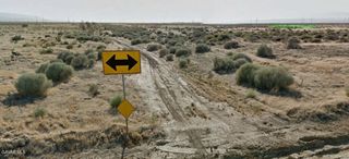 11500 W Avenue B10, Lancaster, CA 93536