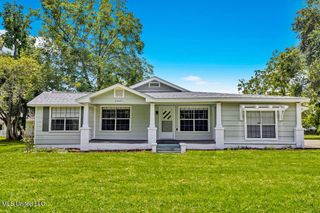20091 Lovers Lane, Long Beach, MS 39560
