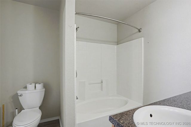 92 W Fairlane Place, Sapulpa, OK 74066