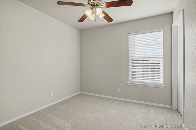 92 W Fairlane Place, Sapulpa, OK 74066