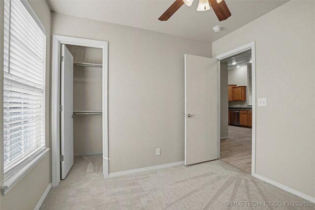 92 W Fairlane Place, Sapulpa, OK 74066