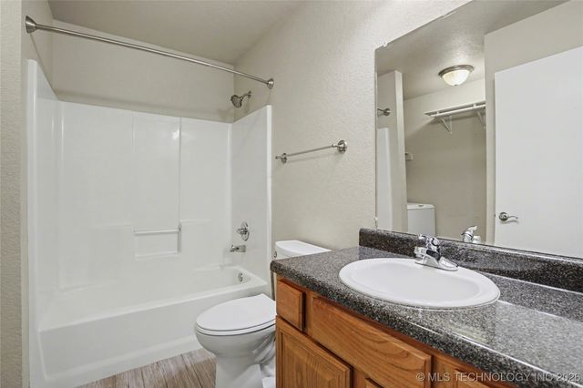 92 W Fairlane Place, Sapulpa, OK 74066