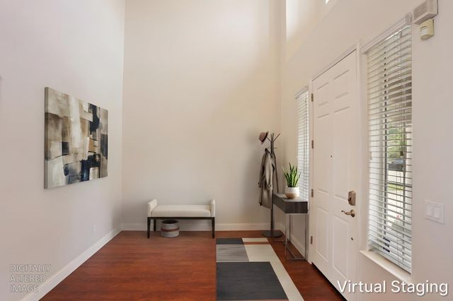 574 Mustang Dr, Oakdale, CA 95361