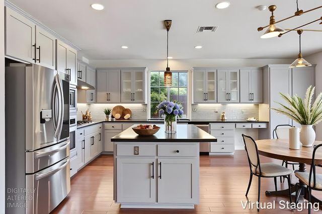574 Mustang Dr, Oakdale, CA 95361
