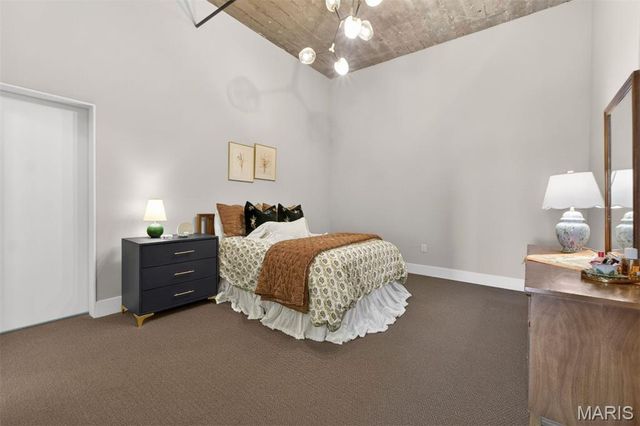 4100 Forest Park Avenue 414, St Louis, MO 63108
