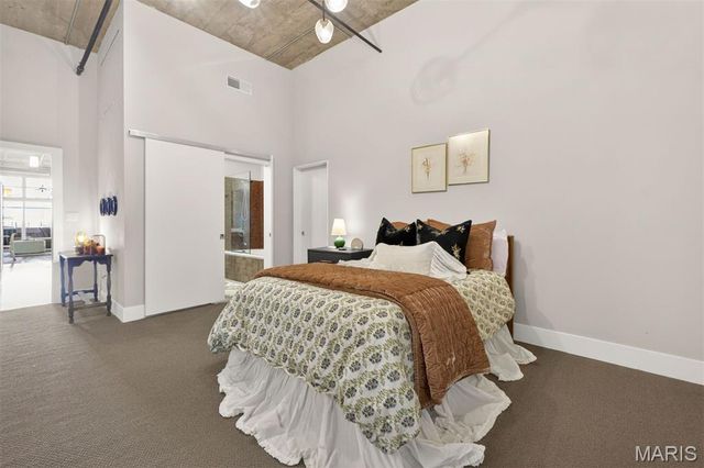 4100 Forest Park Avenue 414, St Louis, MO 63108