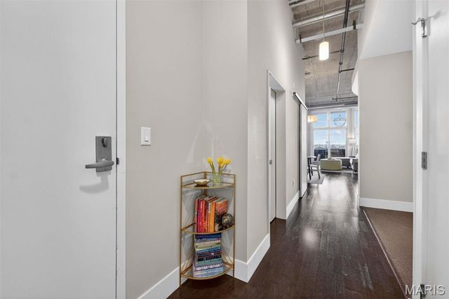 4100 Forest Park Avenue 414, St Louis, MO 63108