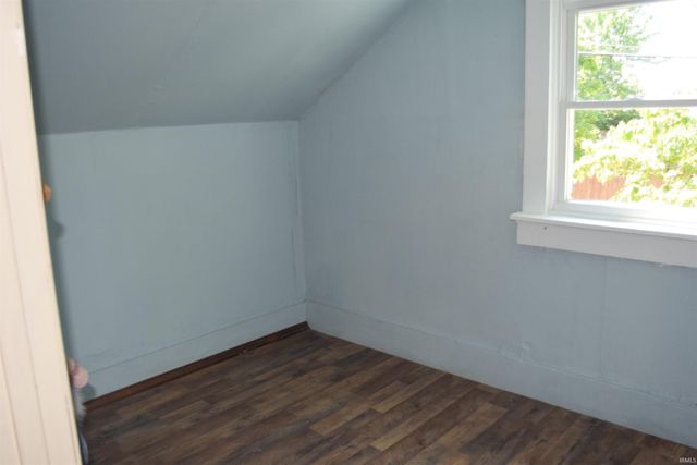 2013 30th Street, Bedford, IN 47421