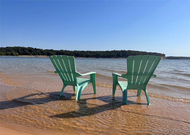 5876 Oaks Cove Lane, Kingston, OK 73439