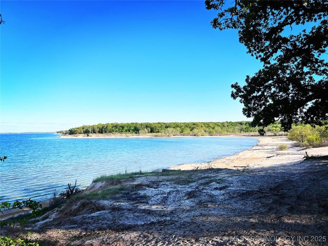 5876 Oaks Cove Lane, Kingston, OK 73439