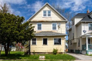946 Avenue D, Rochester, NY 14621