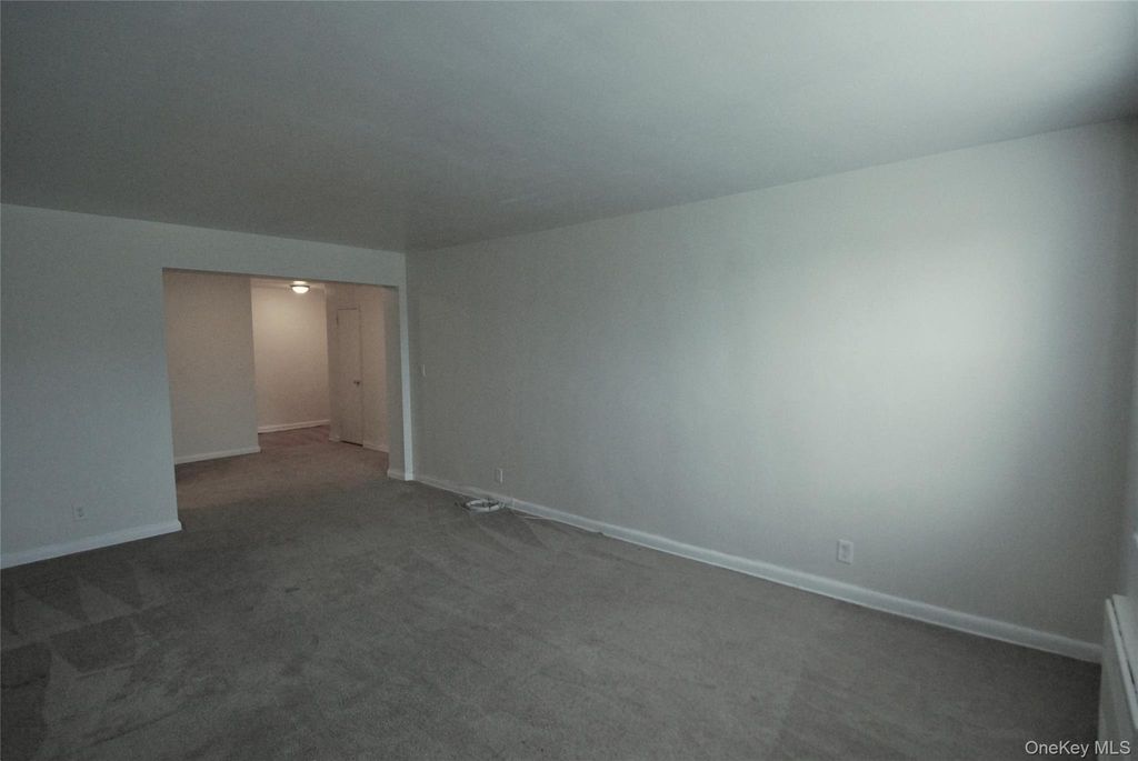 2 Sadore Lane 5E, Yonkers, NY 10710 — photo 5