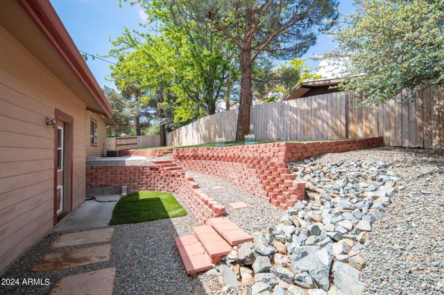 11493 E TURQUOISE Circle, Dewey, AZ 86327