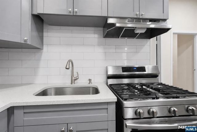 9123 Newkirk Avenue, North Bergen, NJ 07047