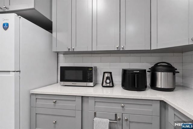 9123 Newkirk Avenue, North Bergen, NJ 07047