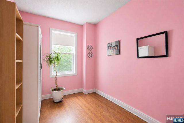 9123 Newkirk Avenue, North Bergen, NJ 07047