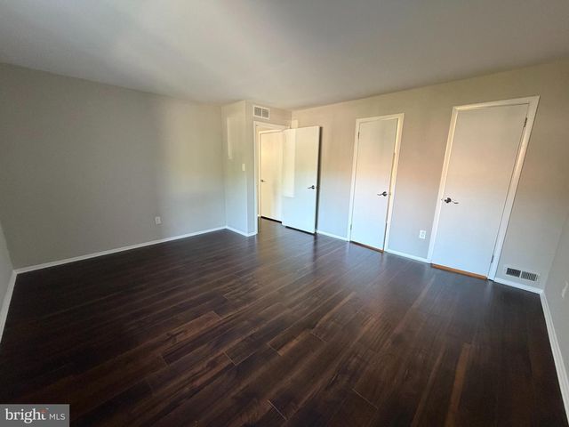 4306-A ABERDEEN DR, Mount Laurel, NJ 08054