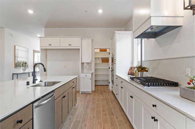 846 Traverse Drive S, Madera, CA 93636