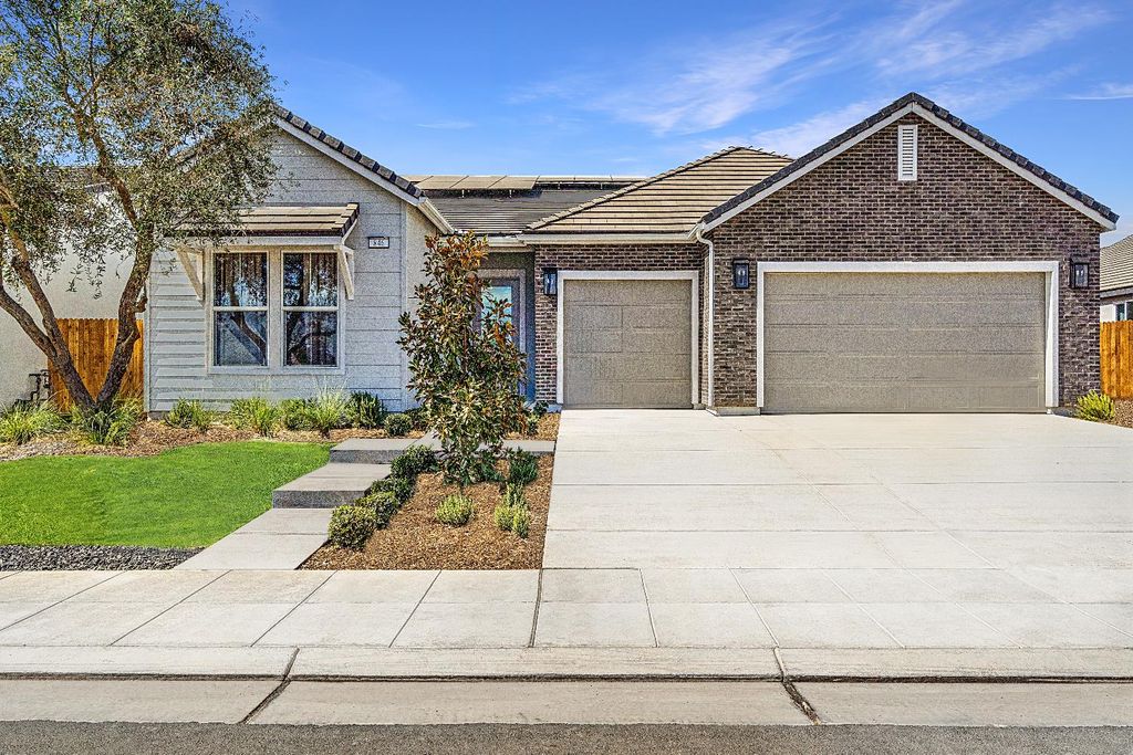 846 Traverse Drive S, Madera, CA 93636