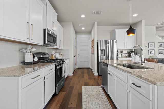 324 Gaida LOOP, Georgetown, TX 78628