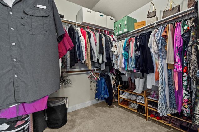 324 Gaida LOOP, Georgetown, TX 78628