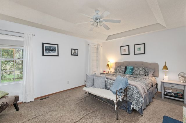 304 E 14th Place, Indianola, IA 50125