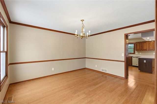 6269 Tourelle Drive, Highland Heights, OH 44143