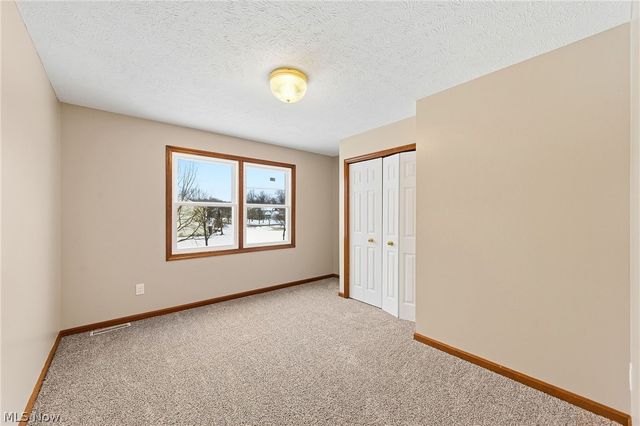 6269 Tourelle Drive, Highland Heights, OH 44143