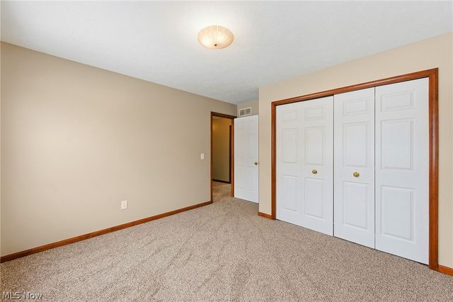 6269 Tourelle Drive, Highland Heights, OH 44143