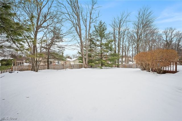 6269 Tourelle Drive, Highland Heights, OH 44143