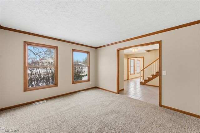 6269 Tourelle Drive, Highland Heights, OH 44143