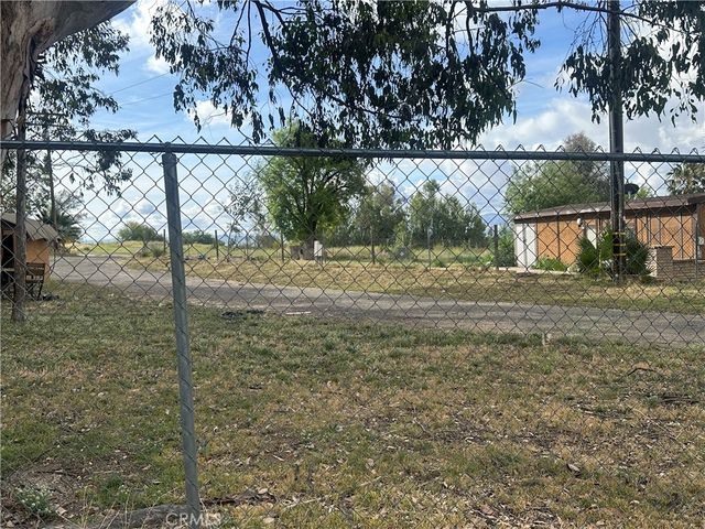 425 ARROWHEAD AVE, San Bernardino, CA 92404