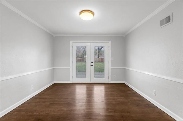 7617 Antioch Road, Overland Park, KS 66204