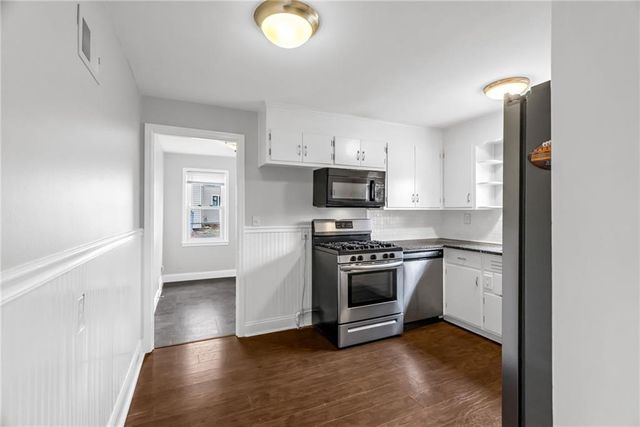 7617 Antioch Road, Overland Park, KS 66204