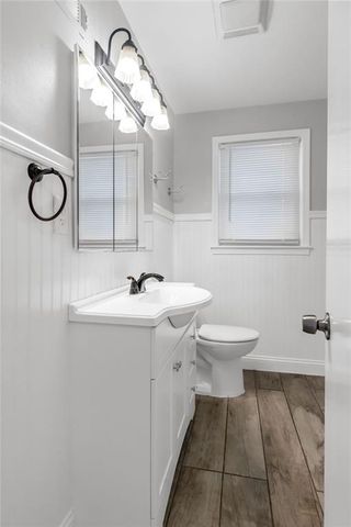 7617 Antioch Road, Overland Park, KS 66204