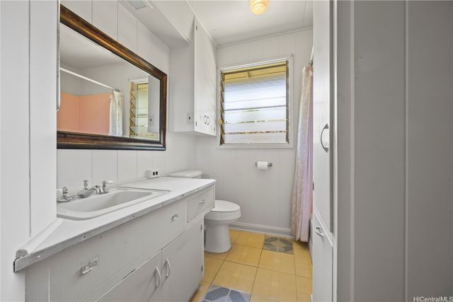 742 Mokapu Road, Kailua, HI 96734