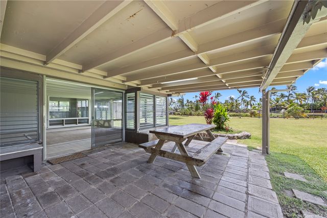 742 Mokapu Road, Kailua, HI 96734
