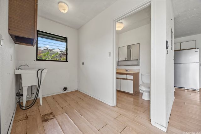 742 Mokapu Road, Kailua, HI 96734