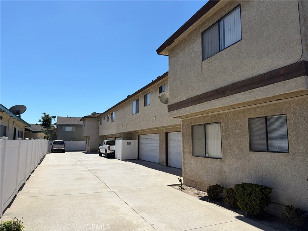 10134 Walnut Street, Bellflower, CA 90706 — photo 2