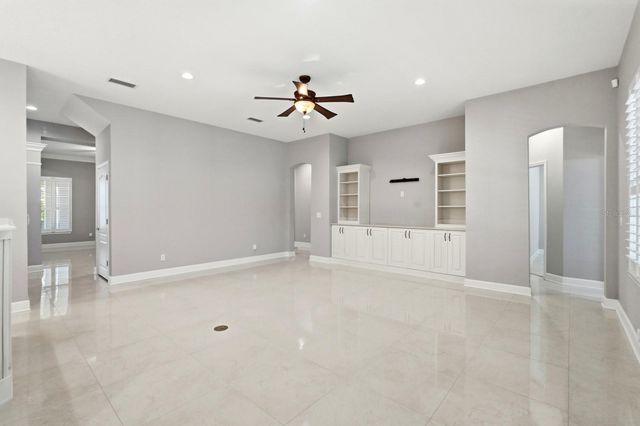 24 N PARK CIRCLE, Palm Coast, FL 32137