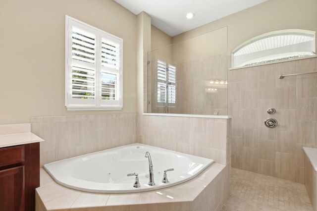 24 N PARK CIRCLE, Palm Coast, FL 32137