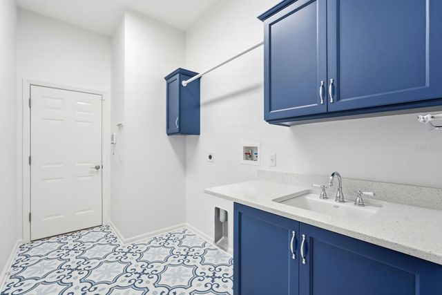 24 N PARK CIRCLE, Palm Coast, FL 32137