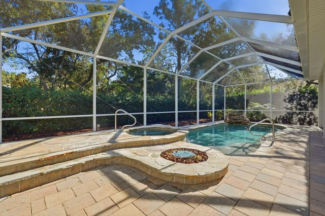 24 N PARK CIRCLE, Palm Coast, FL 32137