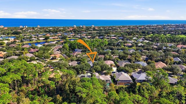 24 N PARK CIRCLE, Palm Coast, FL 32137