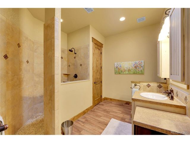6349 Southridge Greens Blvd, Fort Collins, CO 80525