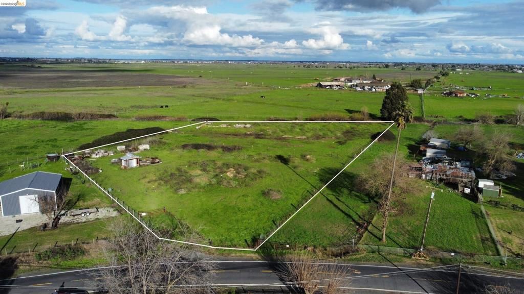 Image 1 of property listing at 2115 E Taylor St, Bethel Island, CA 95219