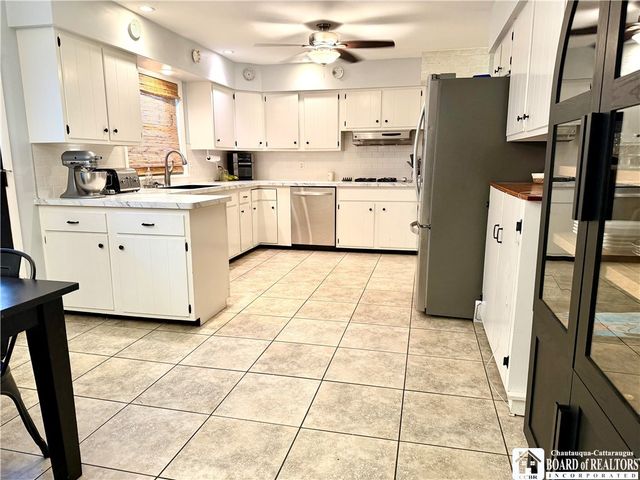 3806 Franklin Avenue, Dunkirk, NY 14048