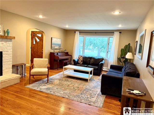 3806 Franklin Avenue, Dunkirk, NY 14048