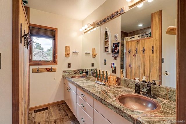 10181 City View Drive, Morrison, CO 80465